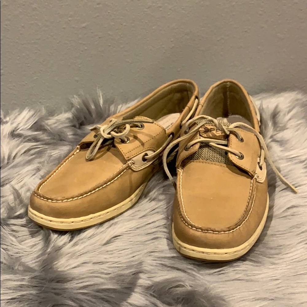BRAND NEW SPERRYS